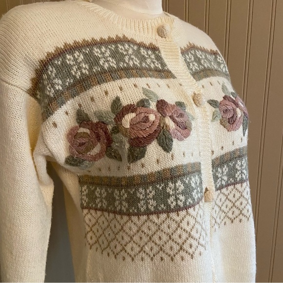 Source Unknown Sweaters - Vintage Cottagecore Granny Sweater Ramie Blend Women’s Size Small-Medium